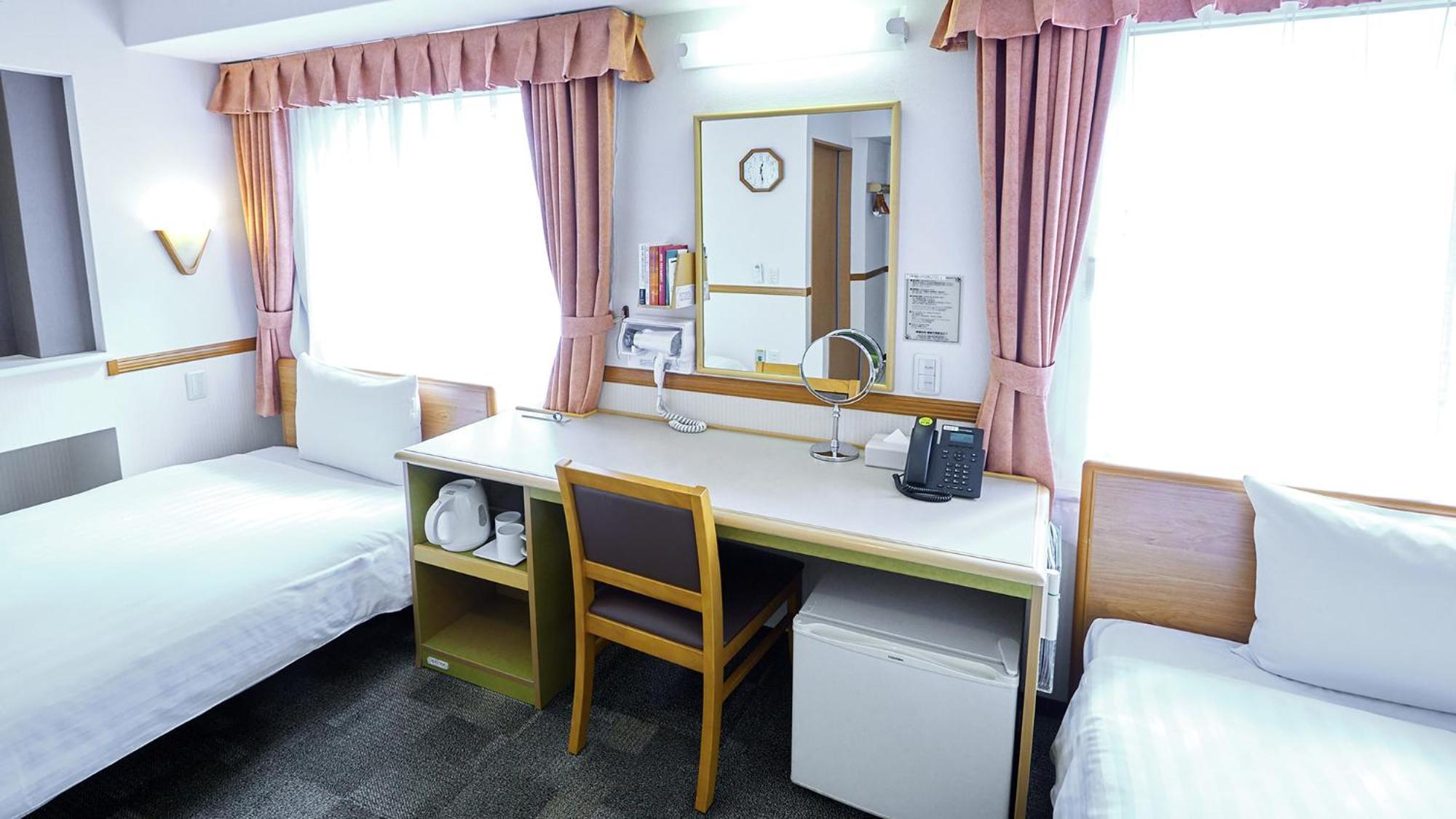 Toyoko Inn Utsunomiya Ekimae No 1 Szoba fotó