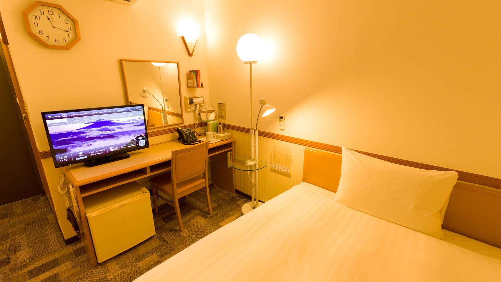 Toyoko Inn Utsunomiya Ekimae No 1 Szoba fotó
